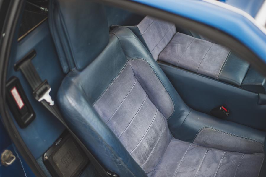 Интерьер Lotus Esprit Turbo HC Limited Edition 1987 года  (фото 91 из 181)